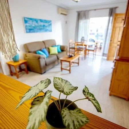 Disfruta De La Playa Y Piscina, Acogedora Casa Santa Pola