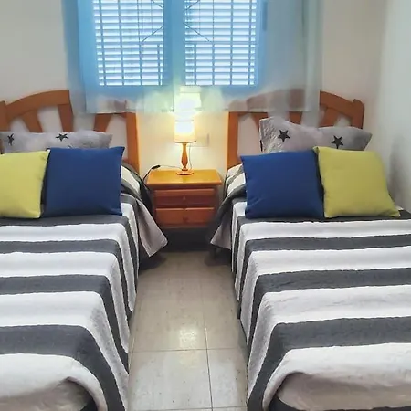 Disfruta De La Playa Y Piscina, Acogedora Casa * Santa Pola