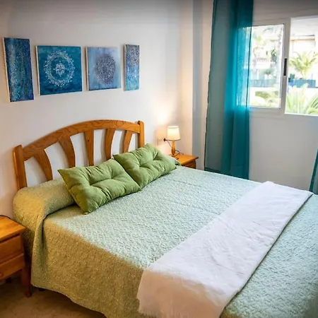 Disfruta De La Playa Y Piscina, Acogedora Casa Holiday home Santa Pola
